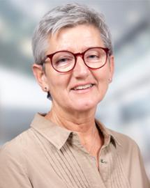 Lili Trabjerg Kristensen, Kundemedarbejder